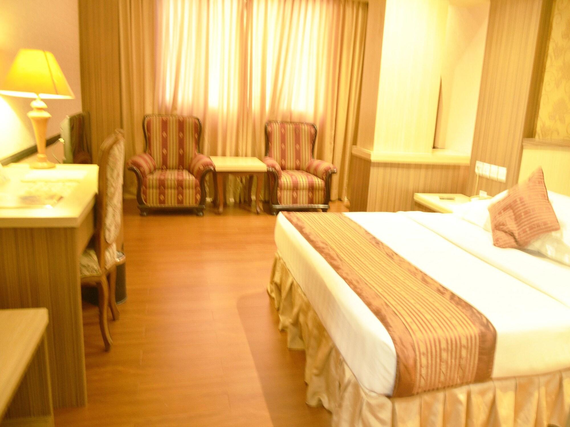 Formosa Hotel Batam Eksteriør billede