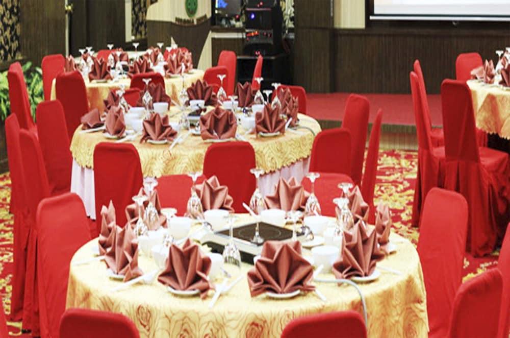 Formosa Hotel Batam Eksteriør billede