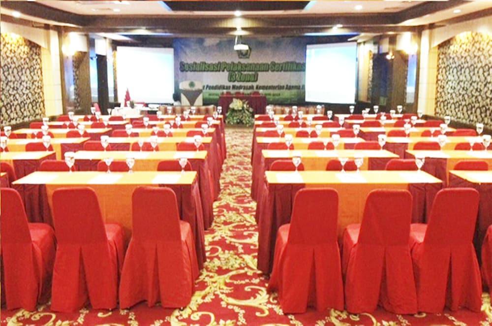Formosa Hotel Batam Eksteriør billede