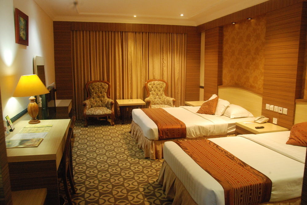 Formosa Hotel Batam Eksteriør billede