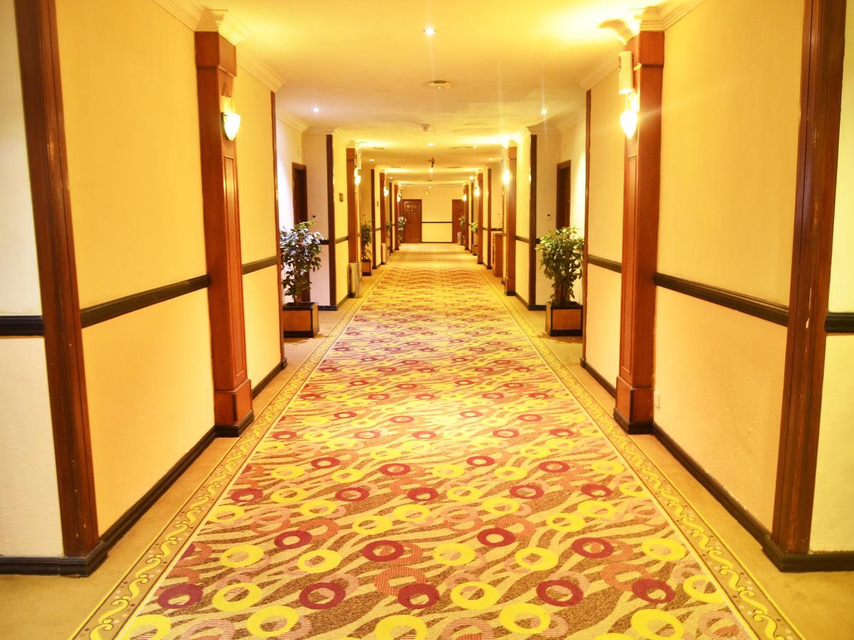 Formosa Hotel Batam Eksteriør billede