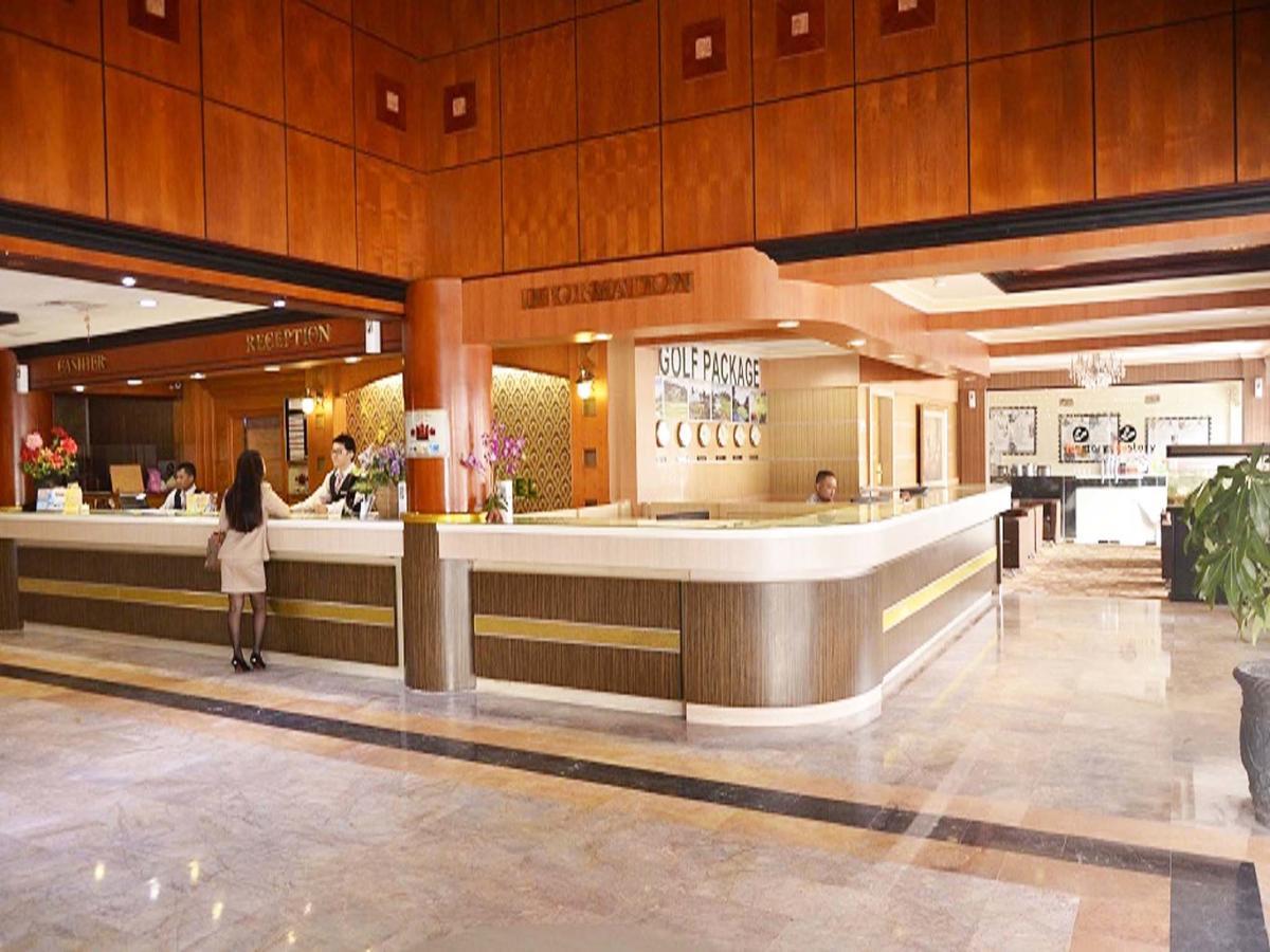 Formosa Hotel Batam Eksteriør billede